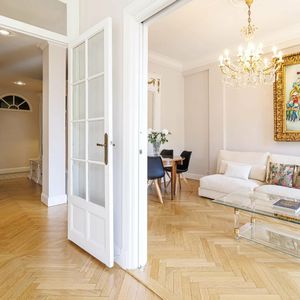 Property in Carre d'Or