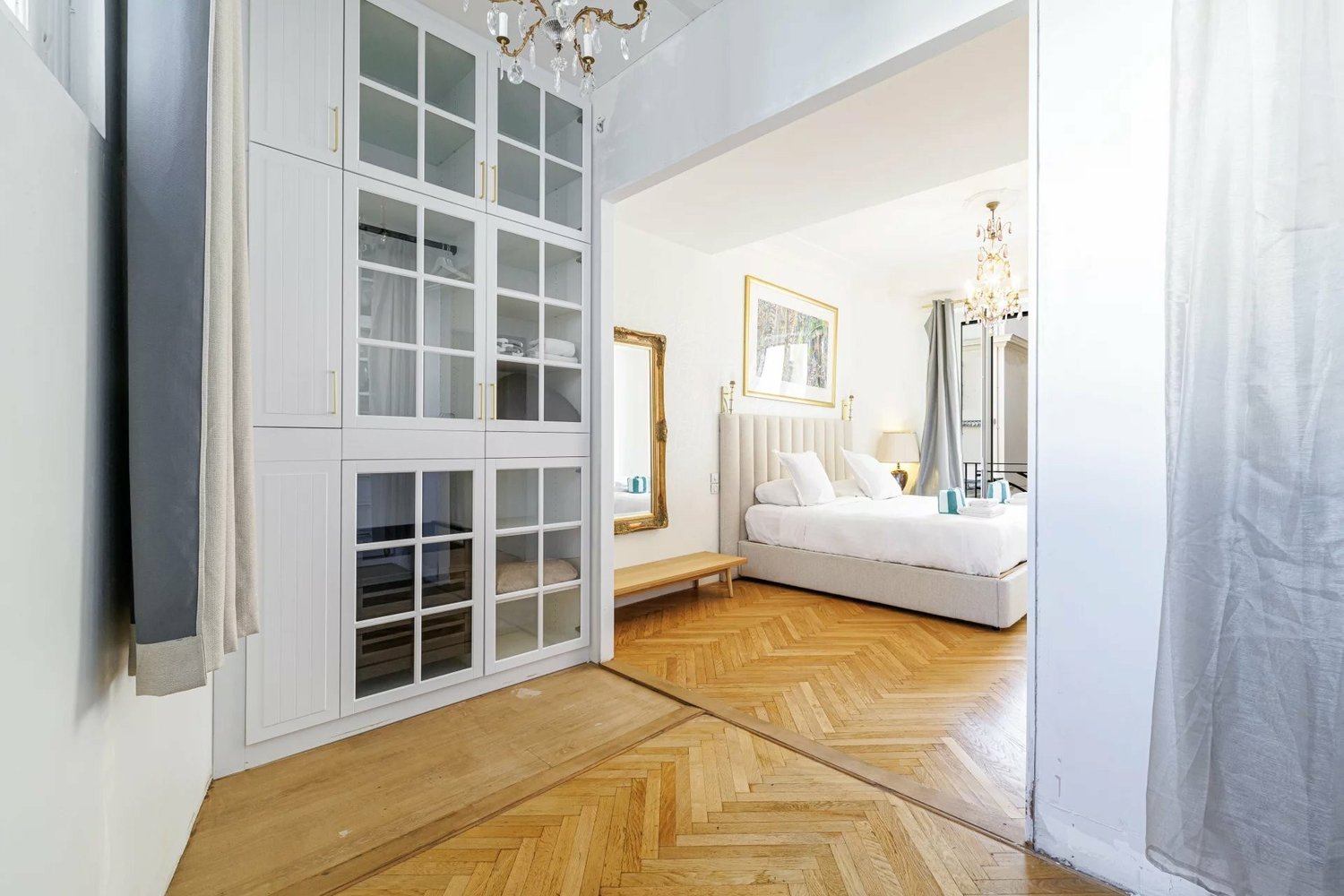 Property photo in Carre d'Or