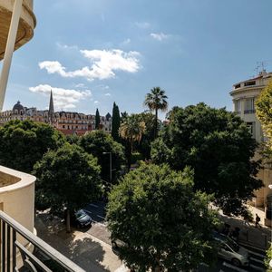 Property in Carre d'Or