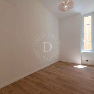 Property in Old Town