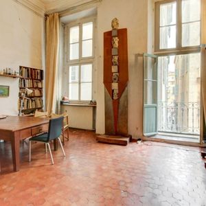 Property in Old Town