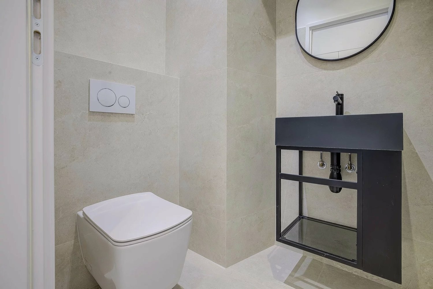 Property photo in Port