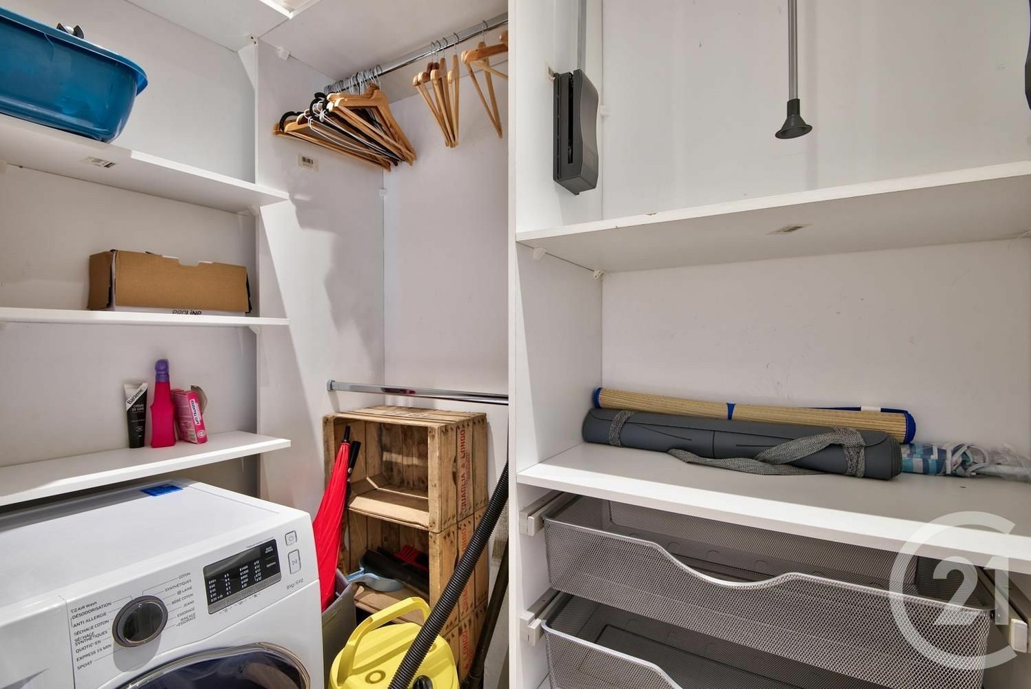 Property photo in Port