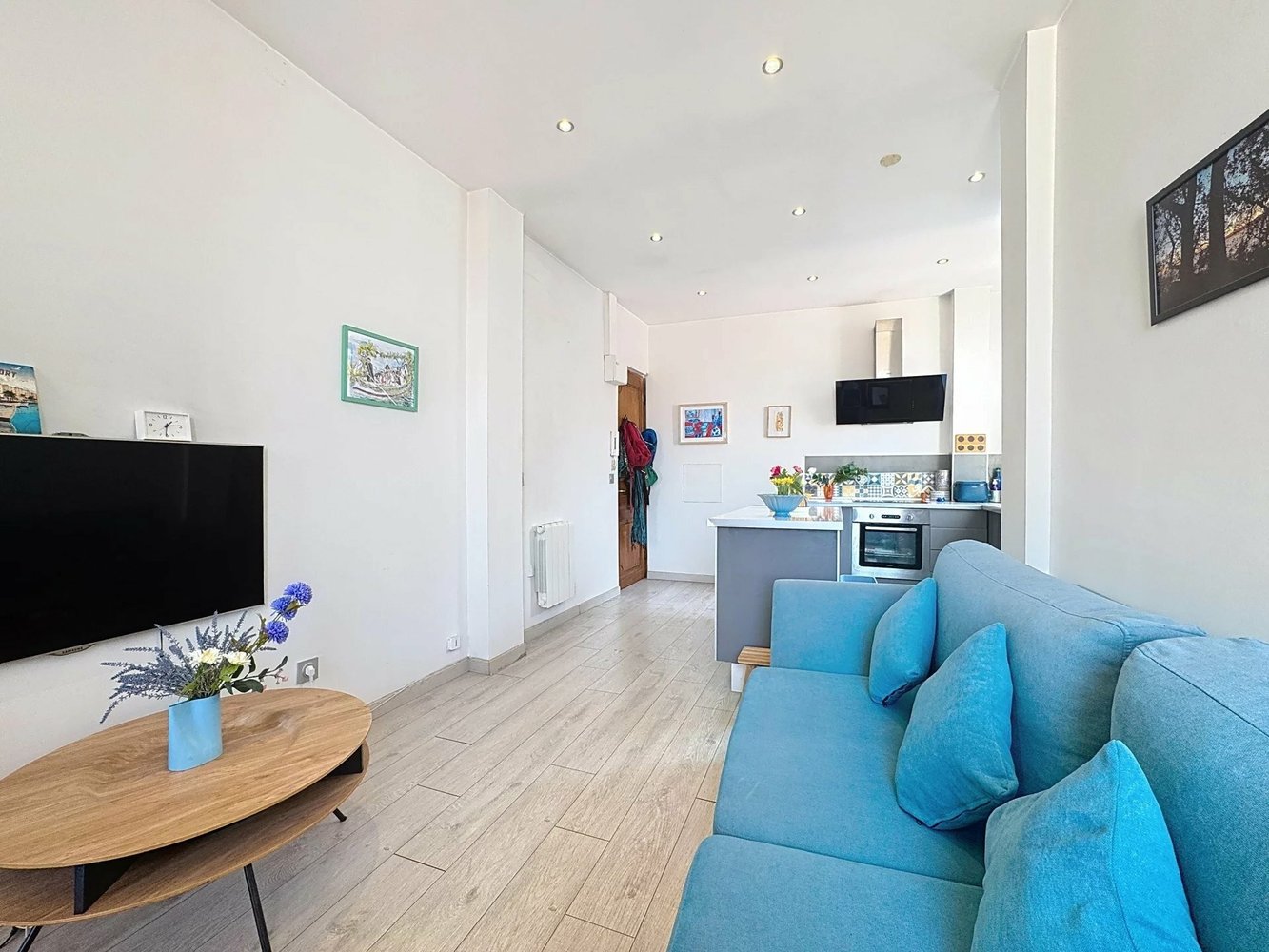 Property photo in Port