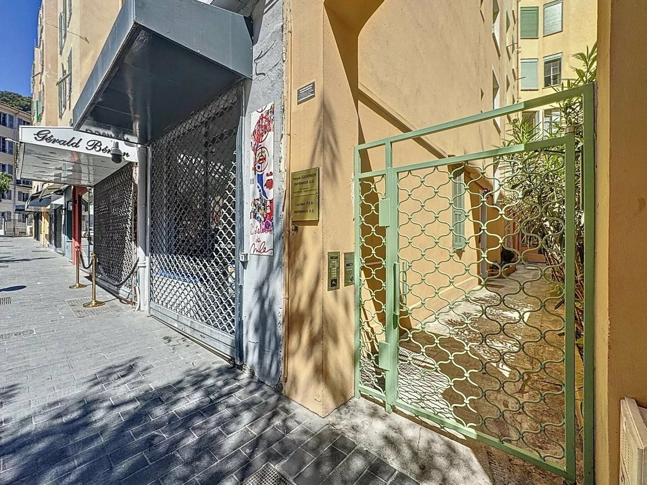 Property photo in Port