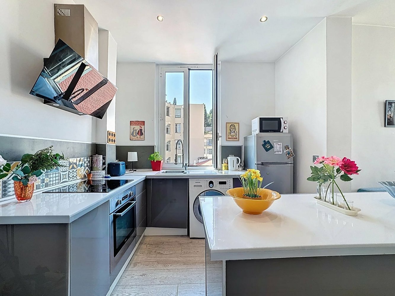 Property photo in Port