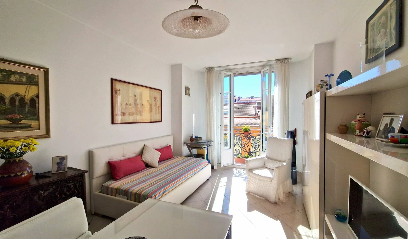 Property photo in Carre d'Argent