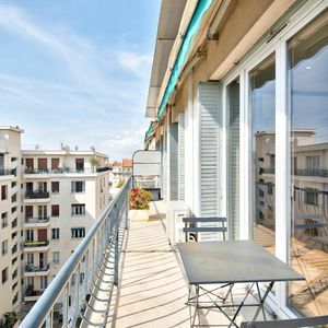 Property in Carre d'Argent