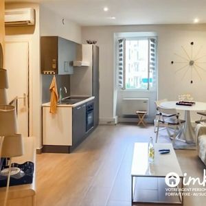 Property in Carre d'Argent