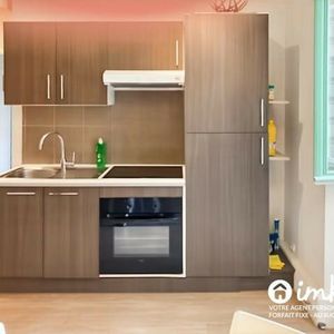 Property in Carre d'Argent