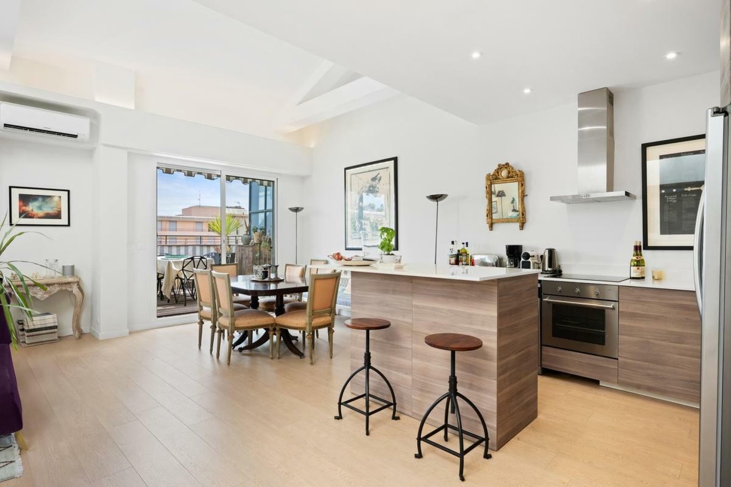 Property photo in Carre d'Argent