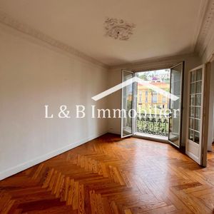 Property in Carre d'Argent