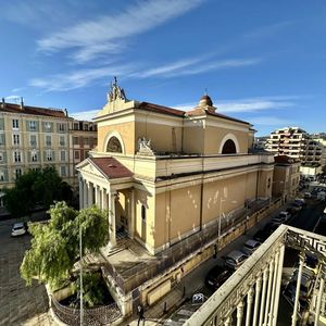 Property in Carre d'Argent