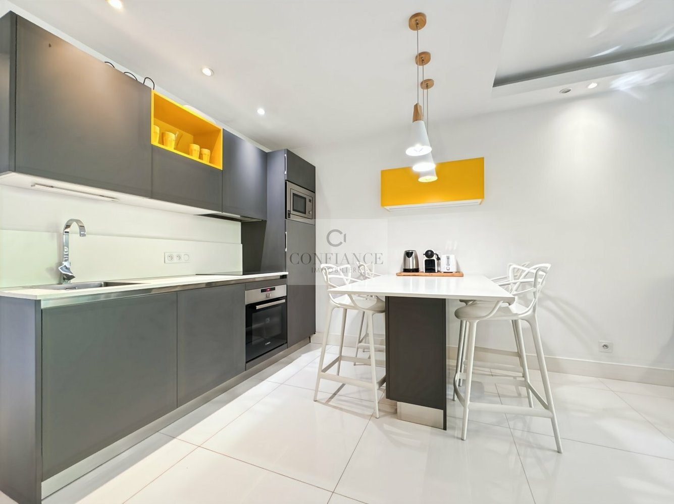 Property photo in Carre d'Argent