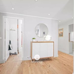 Property in Carre d'Argent