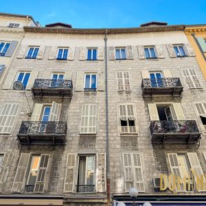 Property in Carre d'Argent