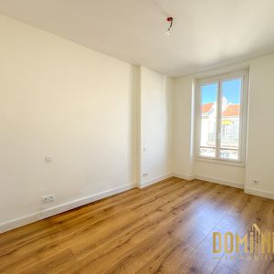 Property in Carre d'Argent