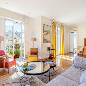 Property in Carre d'Argent