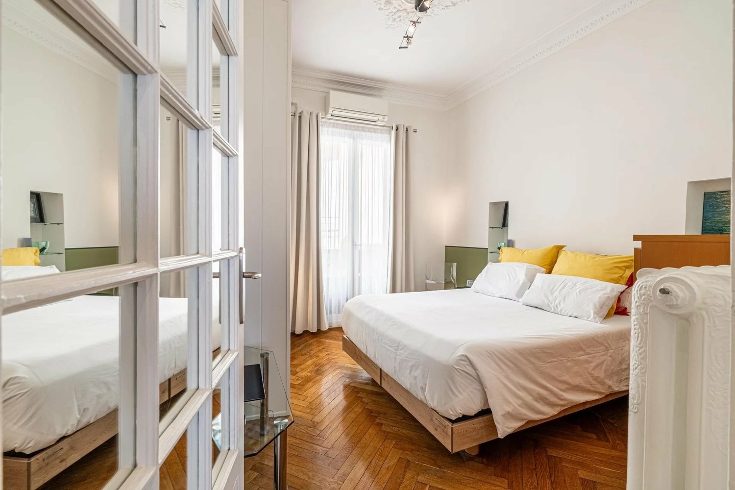 Property photo in Carre d'Argent