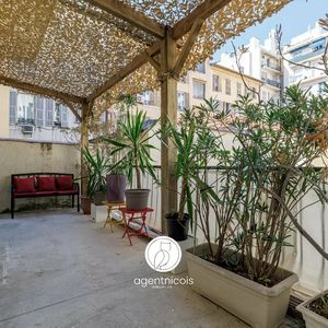 Property in Carre d'Argent