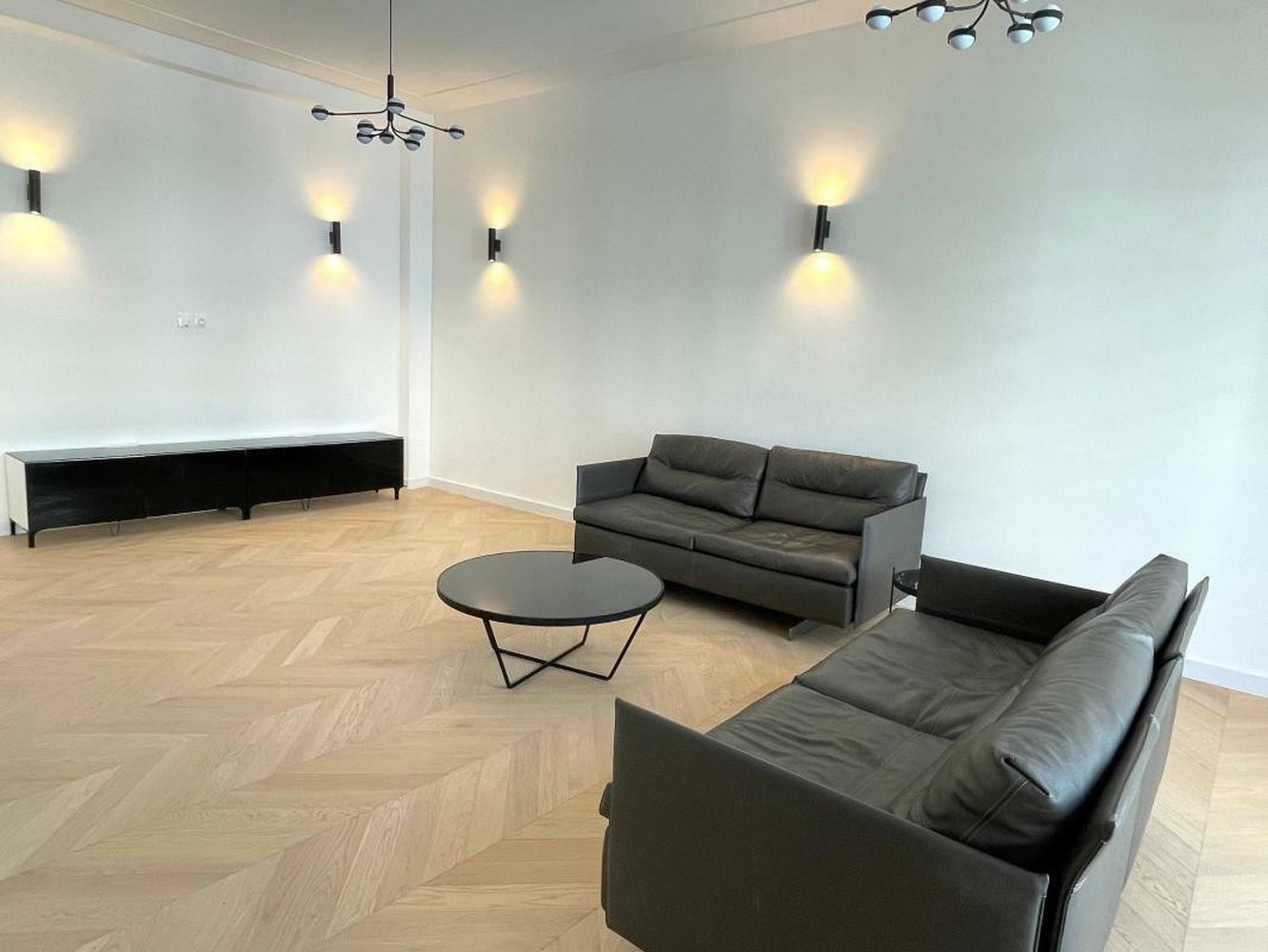 Property photo in Carre d'Or