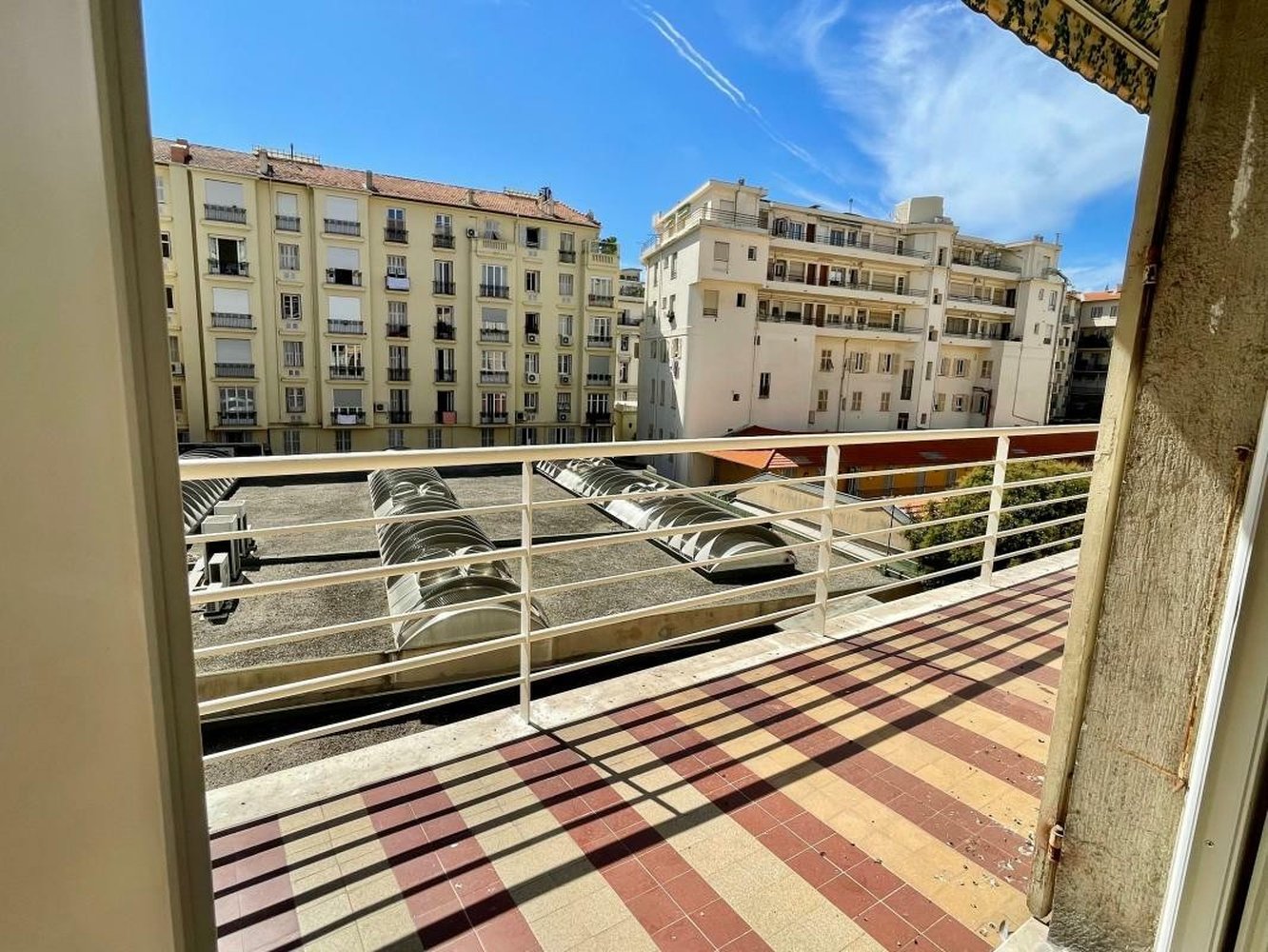 Property photo in Carre d'Or