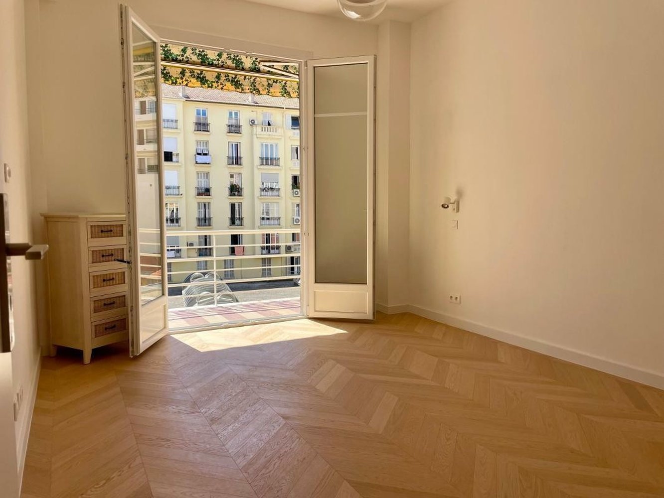 Property photo in Carre d'Or