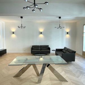 Property in Carre d'Or