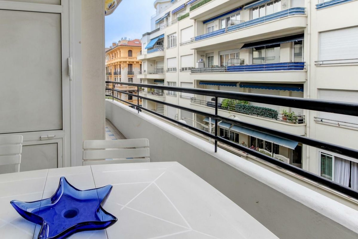 Property photo in Carre d'Or