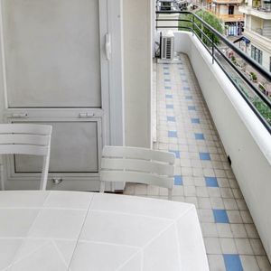 Property in Carre d'Or