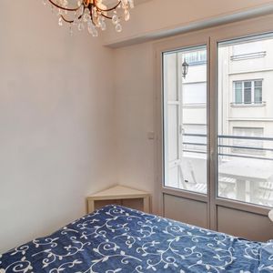 Property in Carre d'Or