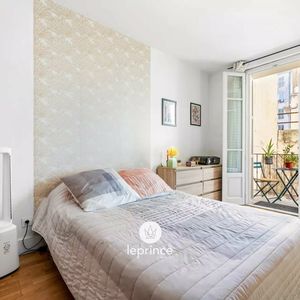 Property in Carre d'Or