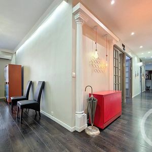 Property in Carre d'Or