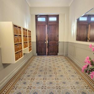 Property in Carre d'Or