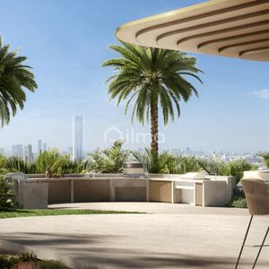 Property in Carre d'Or