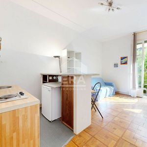 Property in Carre d'Or