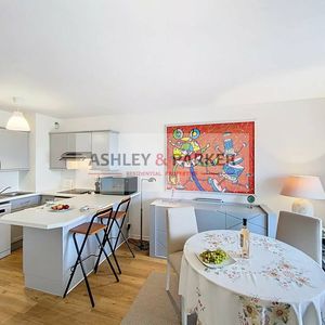 Property in Carre d'Or