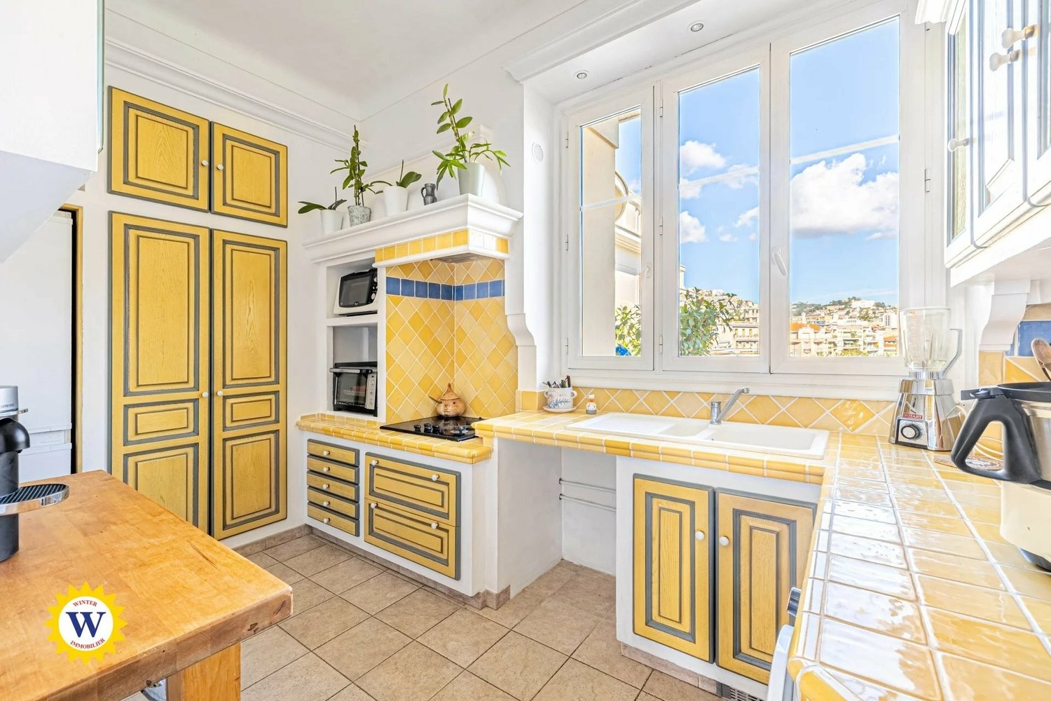 Property photo in Carre d'Or