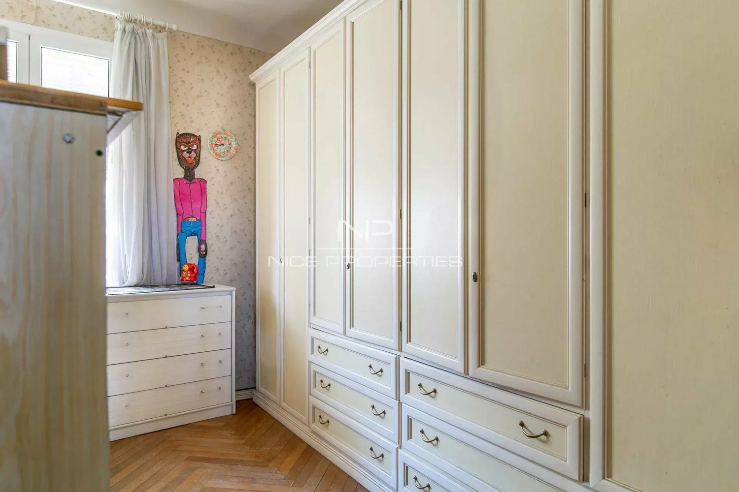 Property photo in Carre d'Or