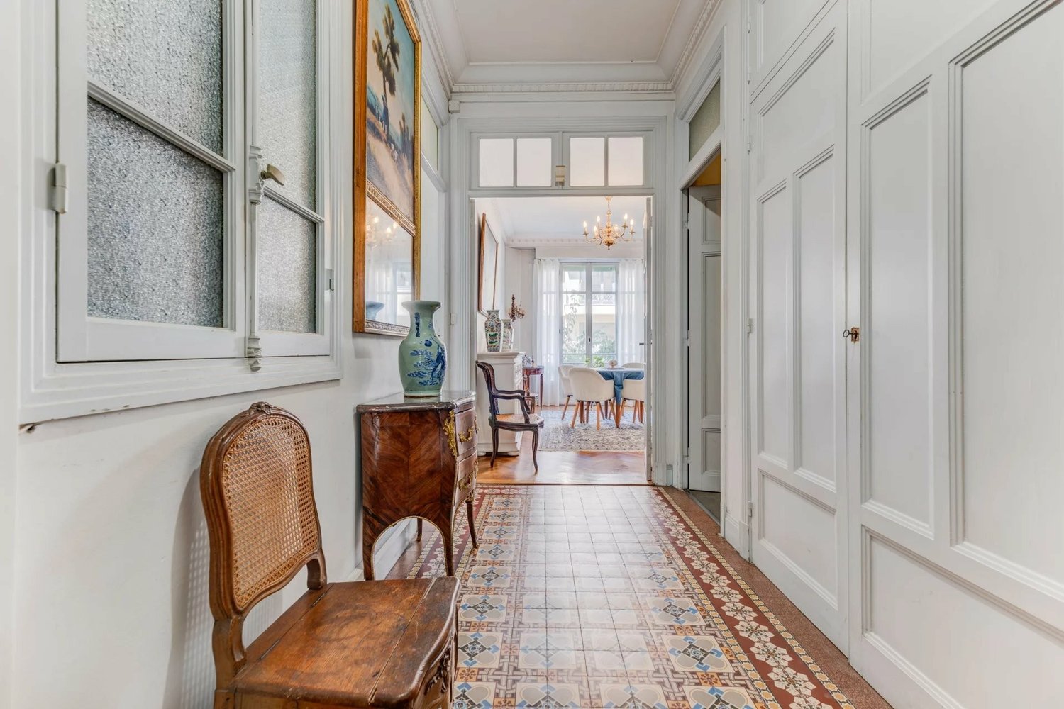 Property photo in Carre d'Or