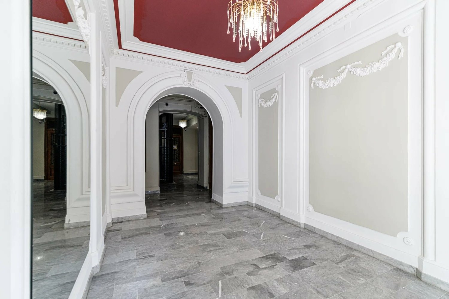 Property photo in Carre d'Or