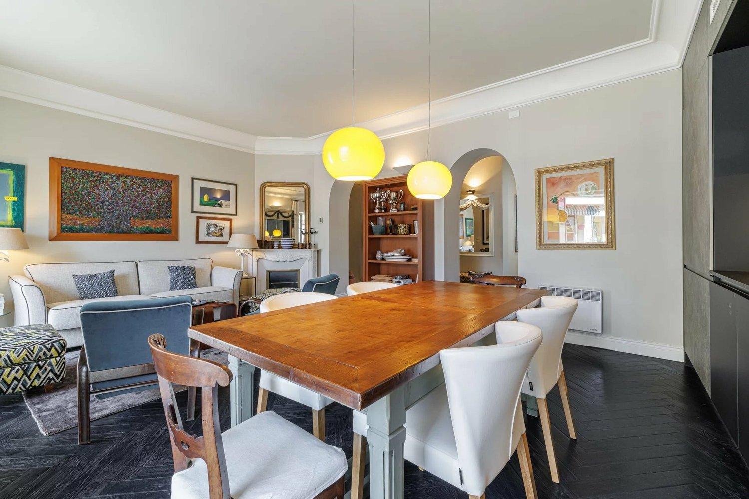 Property photo in Carre d'Or