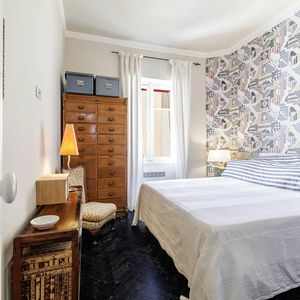 Property in Carre d'Or