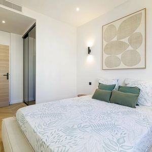 Property in Carre d'Or