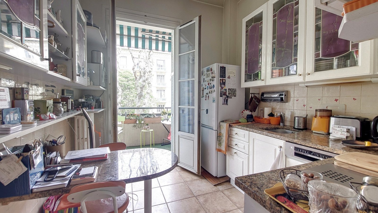 Property photo in Carre d'Or