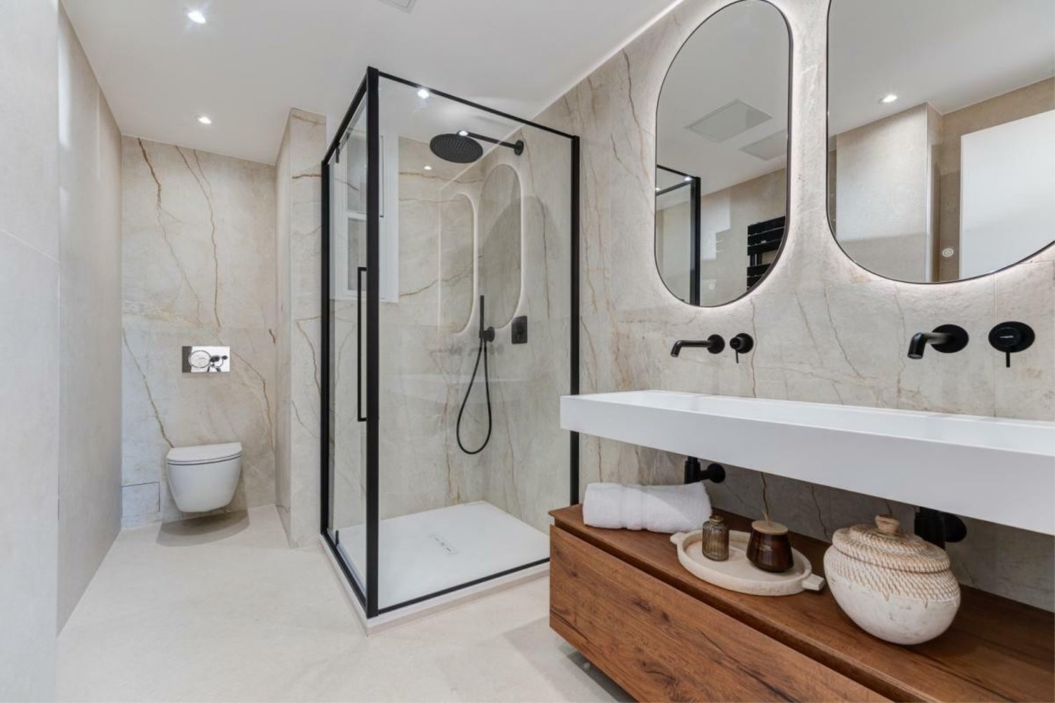 Property photo in Musicians Quarter