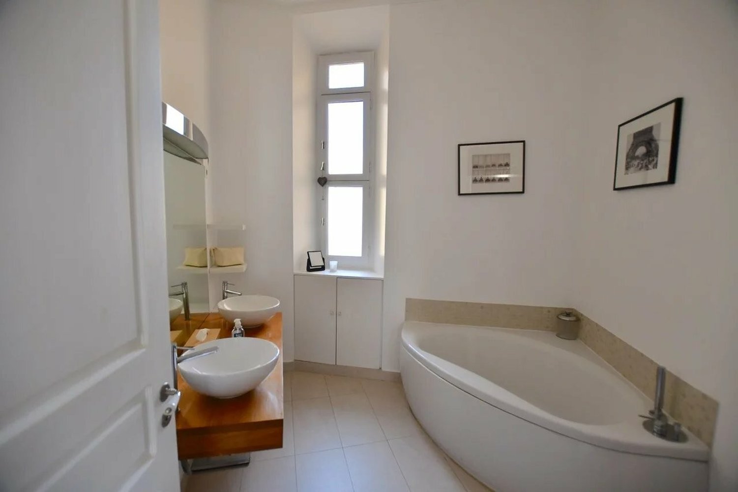 Property photo in Musicians Quarter