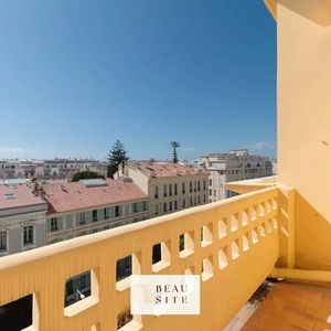 Property in Musicians Quarter