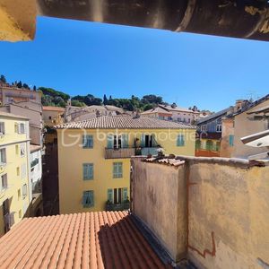 Property in Old Town