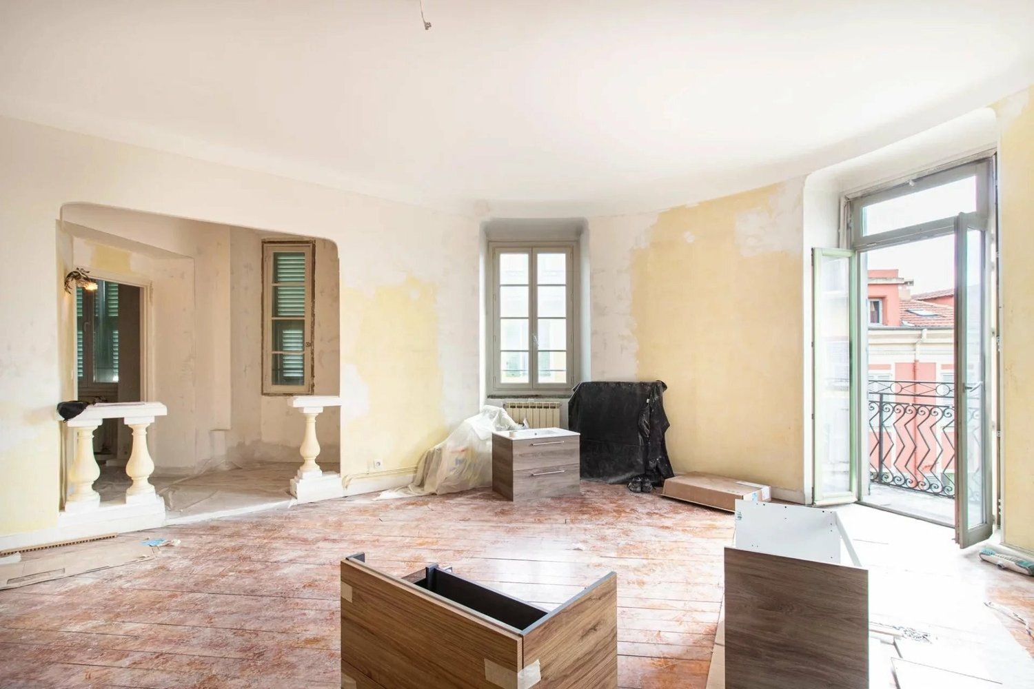 Property photo in Port